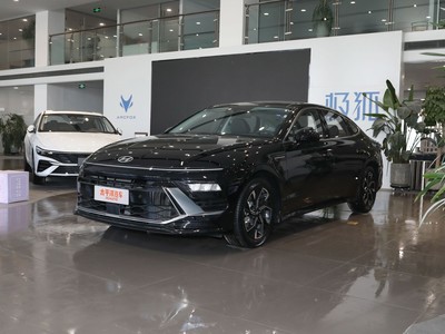 索纳塔 2024新款价格实惠，配置丰富，不容错过